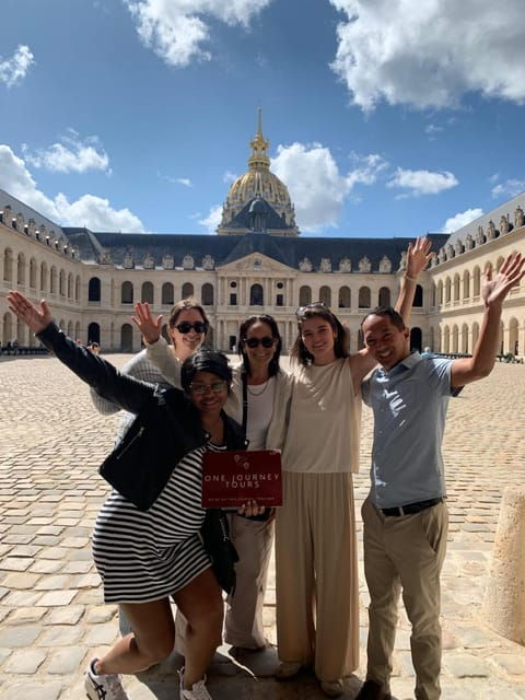 paris-napoleon-walking-tour-with-les-invalides-tomb-entry