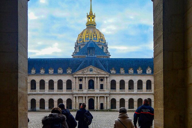 paris-napoleons-legacy-small-group-tour-with-les-invalides