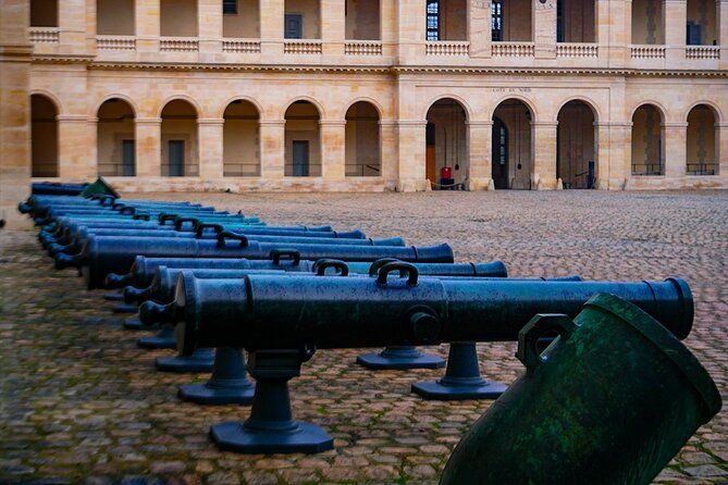 paris-napoleons-legacy-small-group-tour-with-les-invalides
