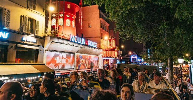 paris-night-bus-tour-with-audioguide