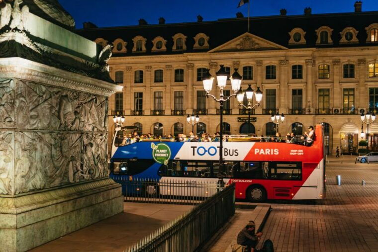 paris-night-bus-tour-with-audioguide