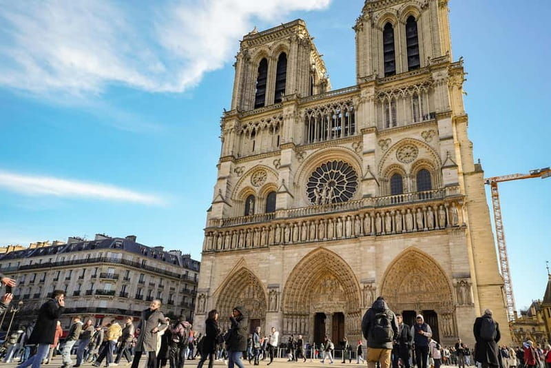 Paris: Notre Dame Cathedral Exterior Tour & Unreserved Entry - Key Points