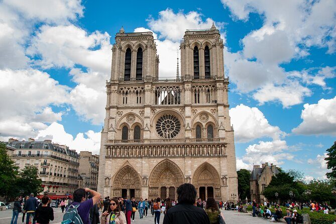 Paris Notre Dame Cathedral & lle de la Cite Walking Tour - Authentic Insights from Reviewers