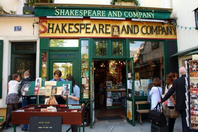 paris-notre-dame-exterior-latin-quarter-tour-and-pantheon