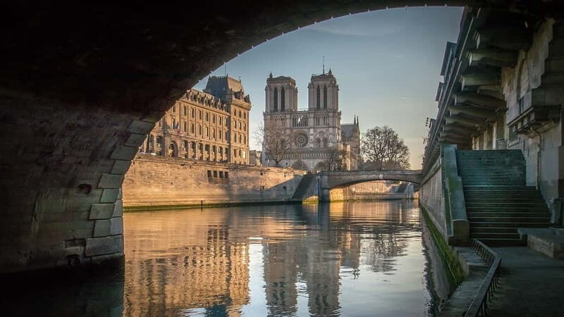 Paris: Notre Dame Reserved Access & Interior Guided Visit - What to Expect on the Tour