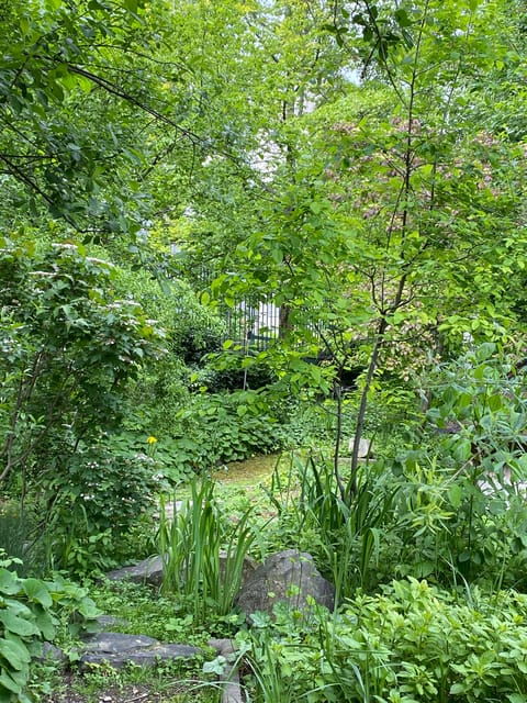 paris-off-the-beaten-path-treasure-hunt-along-coulee-verte