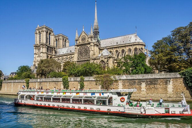 paris-one-hour-seine-river-cruise-with-recorded-commentary-2