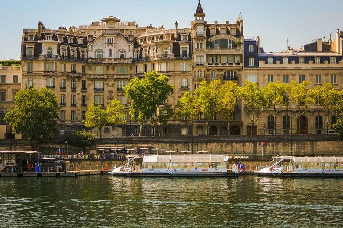paris-one-hour-seine-river-cruise-with-recorded-commentary