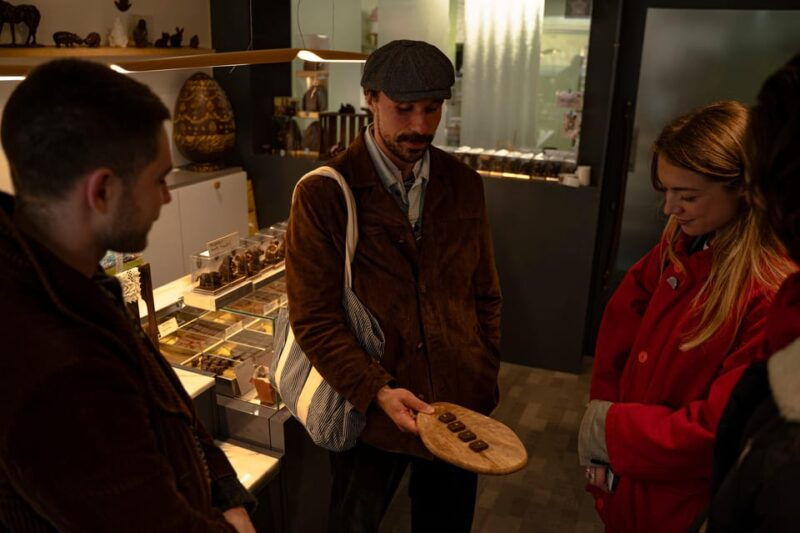 paris-pastries-and-tragedies-the-sweet-tour-of-montmartre