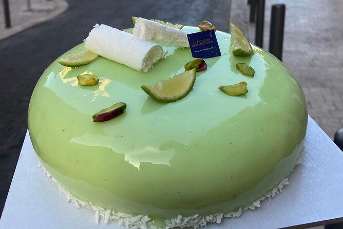 paris-pastries-food-tour-6-tastings-top-rated-semi-private