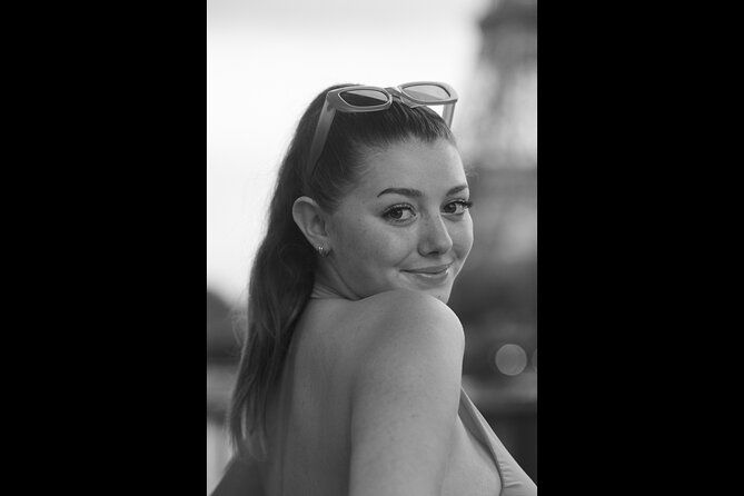 paris-photo-joyful-stroll-for-a-private-professional-shoot