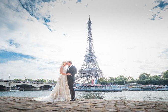 paris-photo-shoot-for-families-and-couples-30-minutes