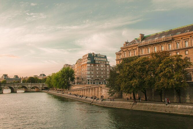 paris-photography-tour-self-guided-tour-of-paris-top-instagram-spots-2