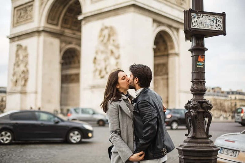 Paris: Photoshoot at The Big Three - Who Would Love This Tour?