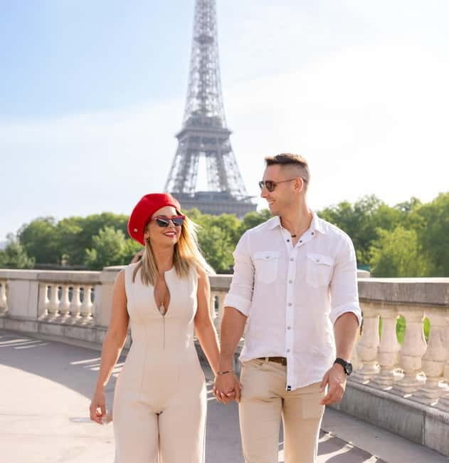 Paris: Premium Photoshoot with Iconic Eiffel Tower Views - A Detailed Look at the Experience