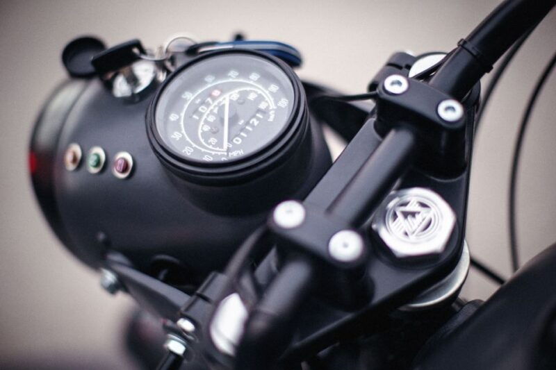 paris-premium-private-highlights-city-tour-on-sidecar