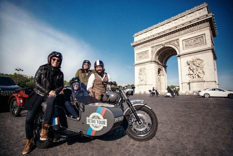 paris-premium-private-highlights-city-tour-on-sidecar