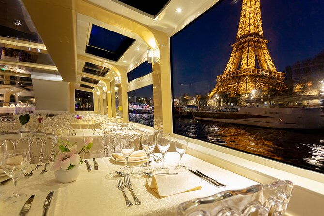 paris-prestige-dinner-cruise-from-eiffel-tower-area-2