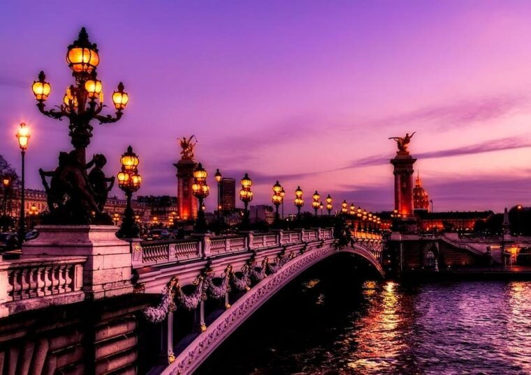 paris-private-city-of-lights-tour-with-seine-cruise