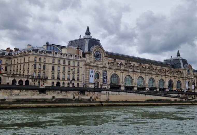 paris-private-cruise-on-the-seine