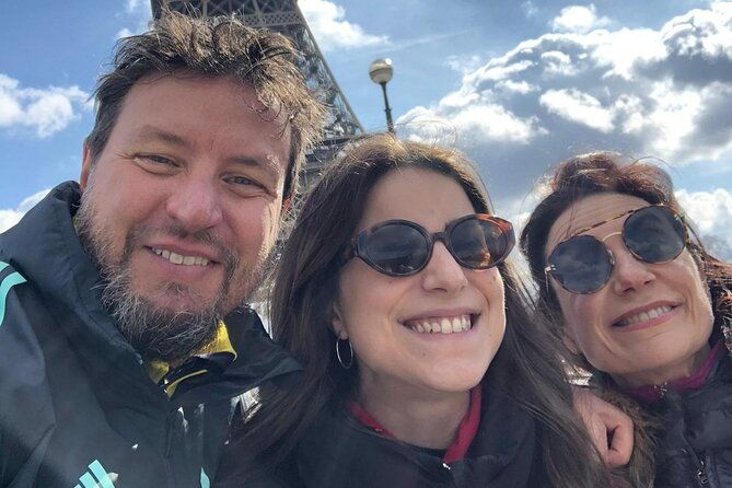 paris-private-custom-walking-tour-with-a-guide-private-tour