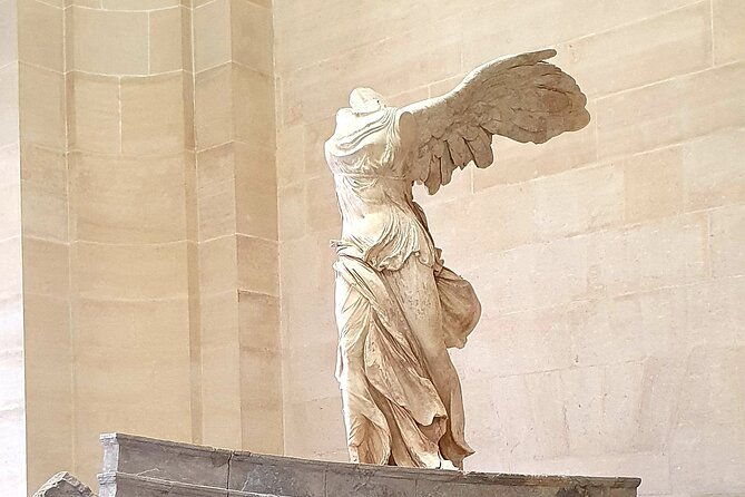 paris-private-day-tour-including-louvre-masterpieces-private-tour