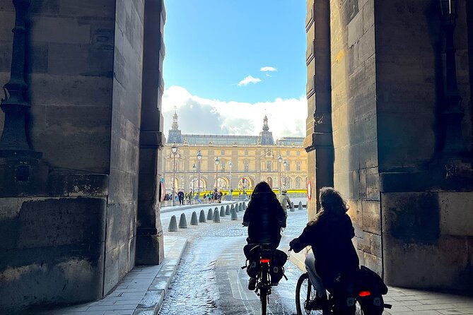 paris-private-electric-bike-tour-with-wine-and-cheese-tasting