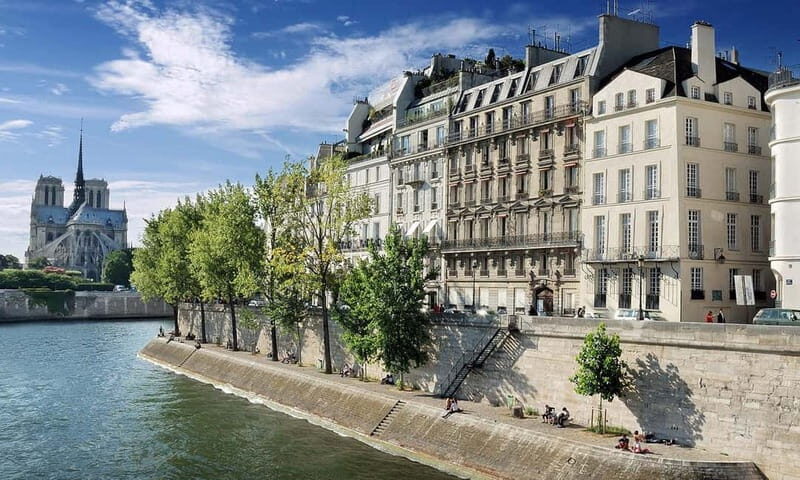 Paris - Private & exclusive Food/Cultural tour Le Marais - Culinary Highlights: At Least Four Gourmet Stops