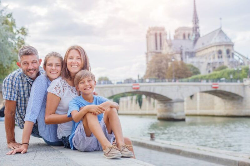 paris-private-family-tour-highlights-and-museum-visit