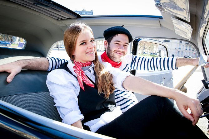 paris-private-guided-tour-in-a-vintage-car-with-driver