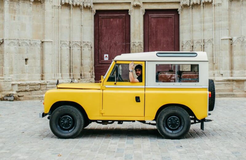 paris-private-guided-tour-in-a-vintage-land-rover