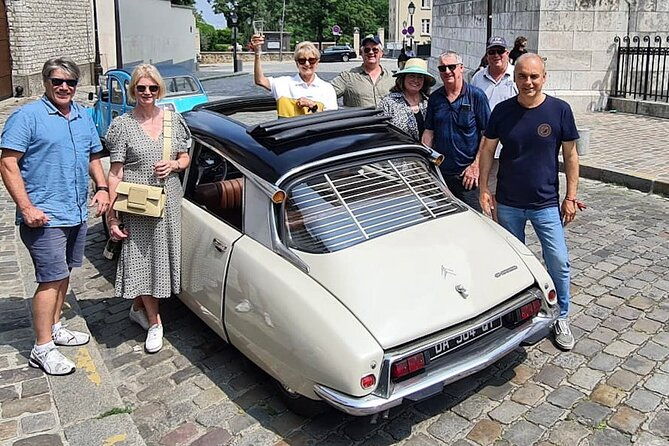 paris-private-guided-tour-in-a-vintage-open-top-french-car
