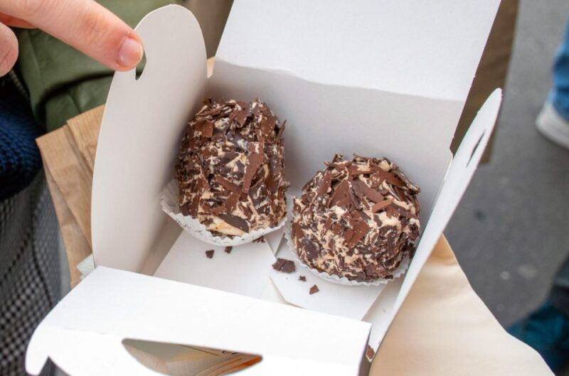 paris-private-pastry-food-tour-of-french-sweet-and-desserts