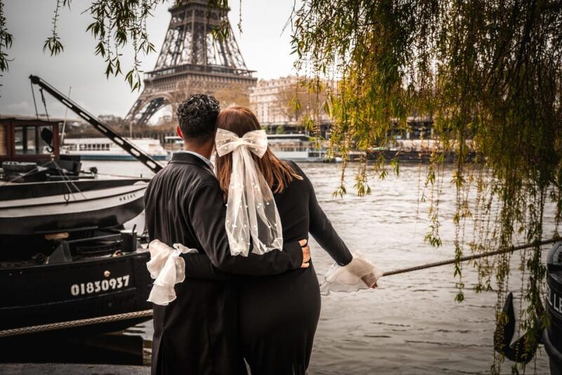 paris-private-photoshoot-near-any-chosen-landmark