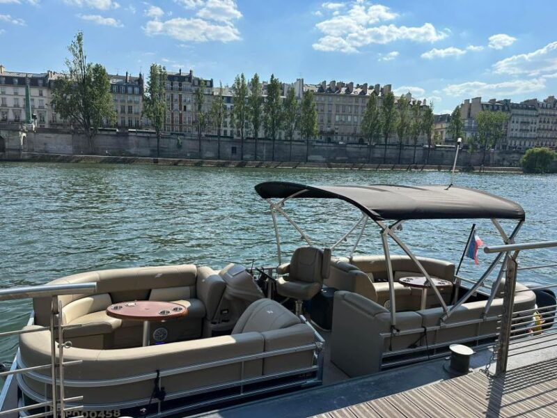 paris-private-seine-river-cruise-2