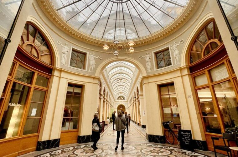 paris-private-shopping-spree-walking-tour-with-local-guide