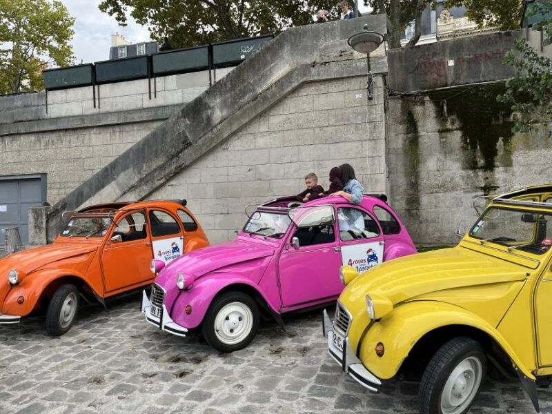 paris-private-sightseeing-tour-in-citroen-2cv