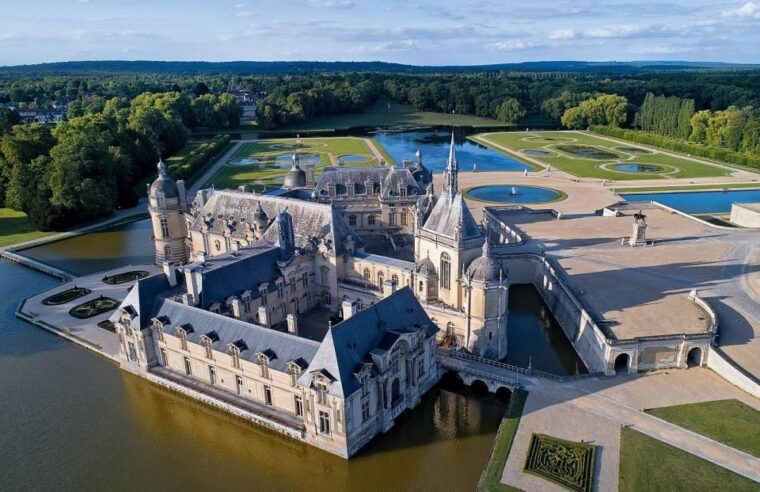 paris-private-tour-of-domaine-de-chantilly-tickettransfer