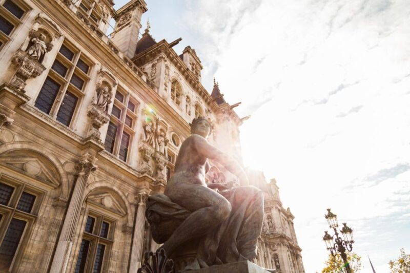 paris-private-tour-with-locals-highlights-hidden-gems