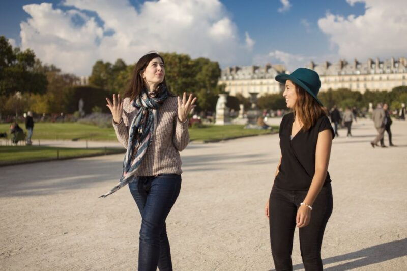 paris-private-tour-with-locals-highlights-hidden-gems