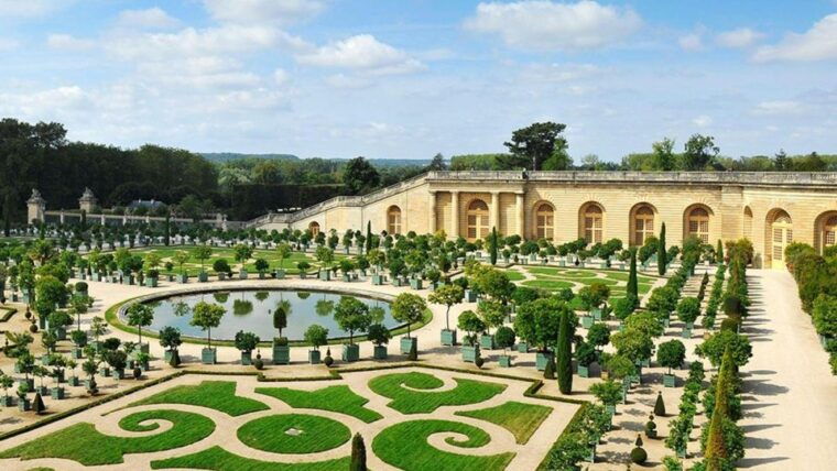 paris-private-transfer-chateau-versailles-for-7-people-4h