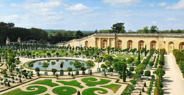 paris-private-transfer-chateau-versailles-for-7-people-4h