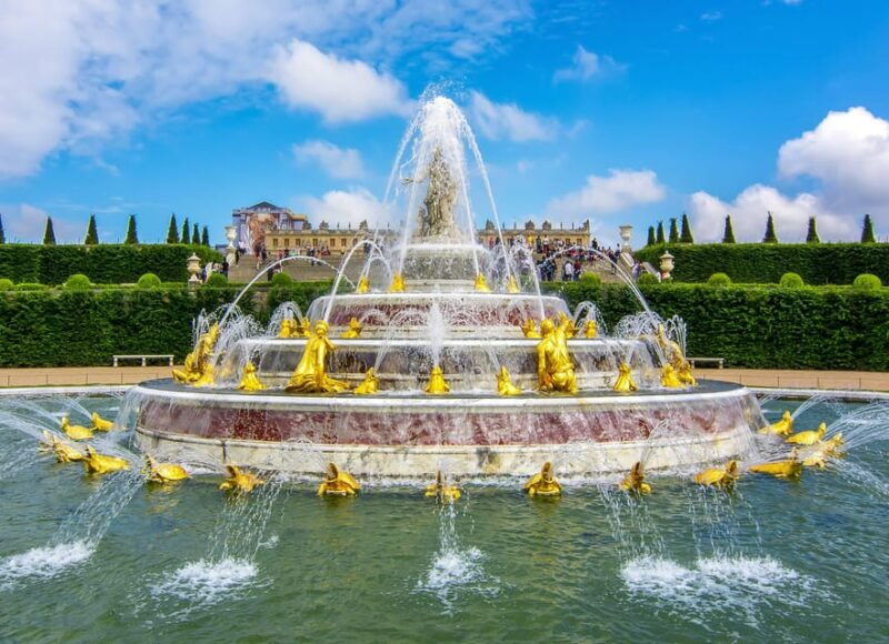 paris-private-versailles-estate-marie-antoinette-day-trip