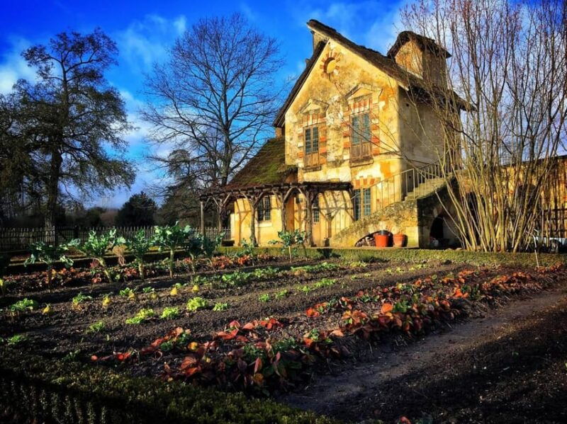 paris-private-versailles-estate-marie-antoinette-day-trip