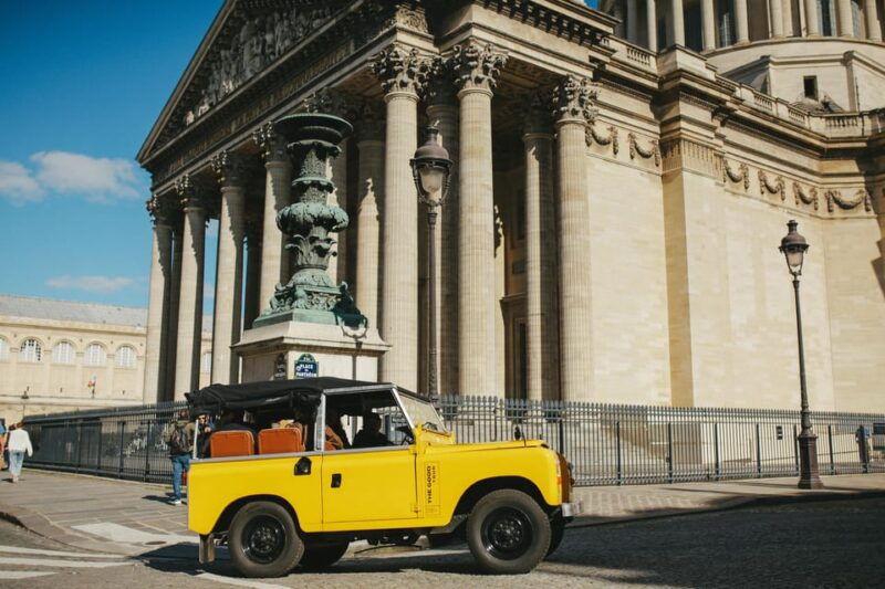 paris-private-vintage-land-rover-tour