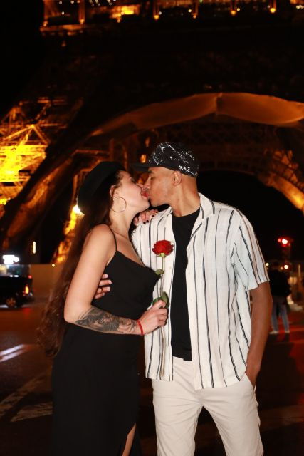 paris-professional-photoshoot-with-400-photos-1-present