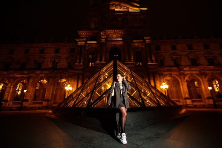 paris-professional-photoshoot-with-400-photos-1-present