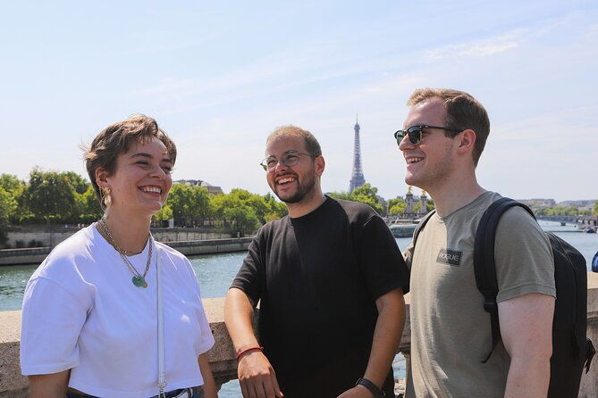 paris-revolutionary-walking-tour-iconic-french-sights-stories