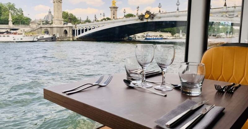 paris-river-seine-cruise-with-3-course-lunch