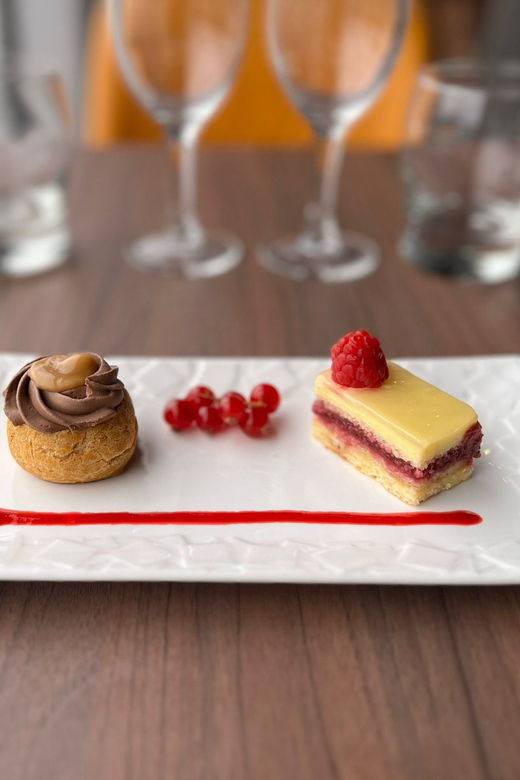 paris-river-seine-cruise-with-3-course-lunch